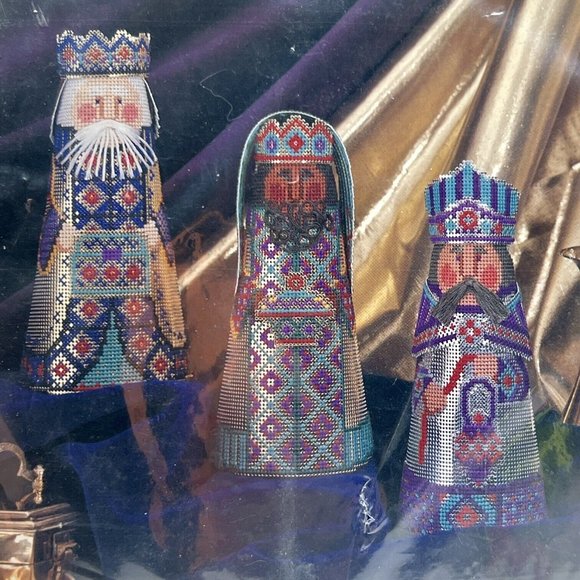 Christmas Cross Stitch Jewelled Magi Kit Table Topper /Three Wise Men Vintage - Picture 1 of 3